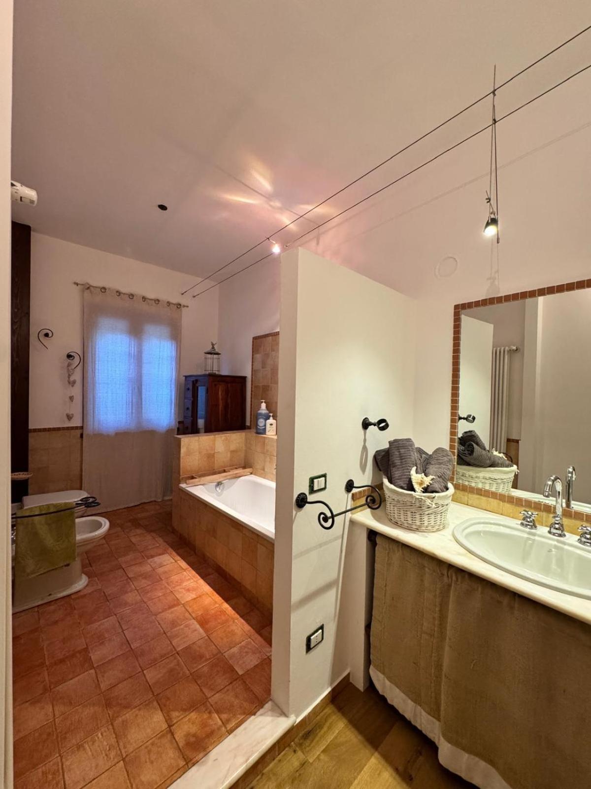 Al Riccio Bed and Breakfast Cocconato Buitenkant foto